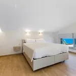 Villa Luxury In With Stunning Views Nikiana