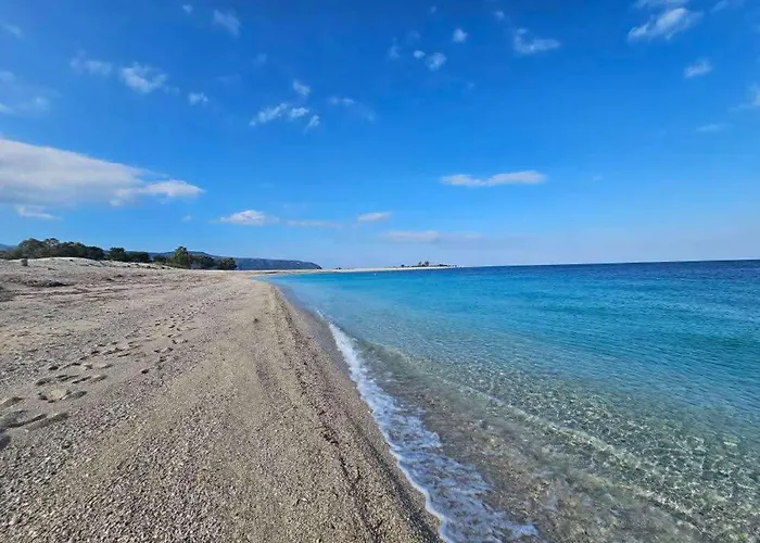 Luxury In With Stunning Views Вилла *