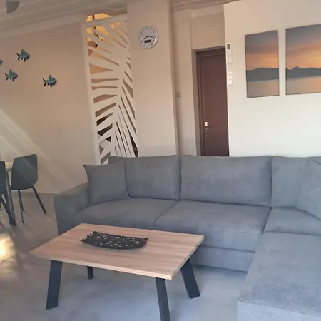 Luxury In With Stunning Views *