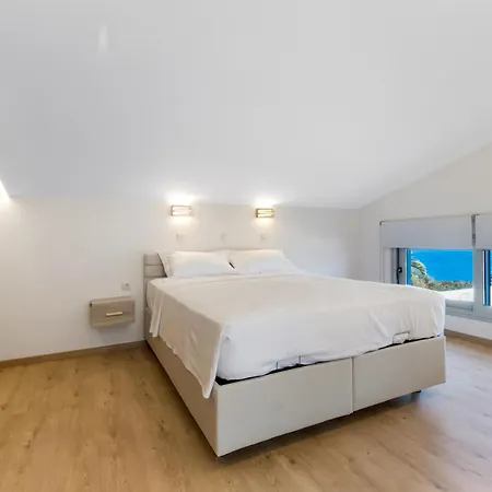 וילה Luxury In With Stunning Views ניקיאנה